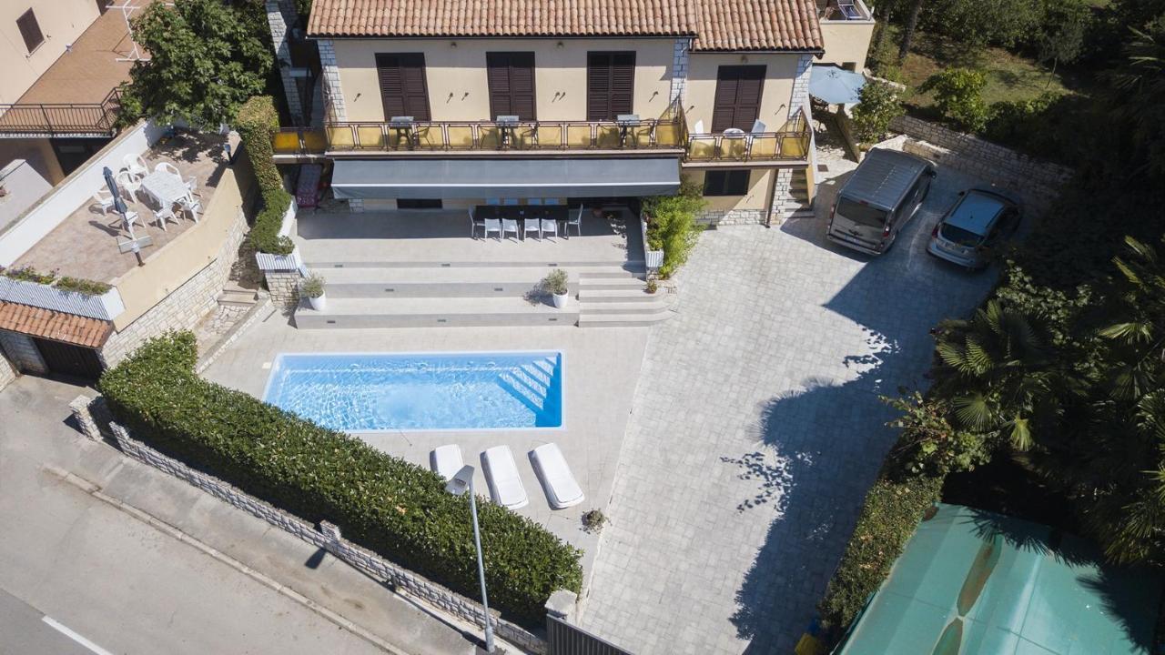 Apartment House Marcone - Pool *