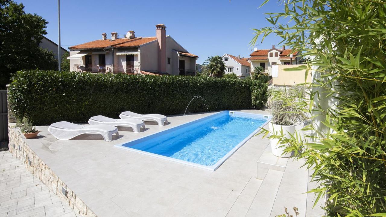 Apartment House Marcone - Pool