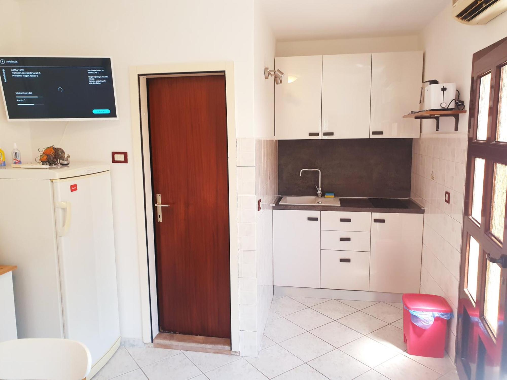Apartment House Marcone - Pool *